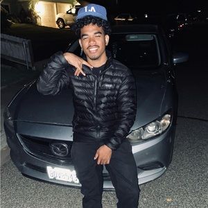 Meet your Posher, Isaiah